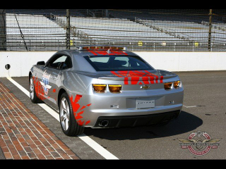 Illustration for article titled 2010 Chevy Camaro Is The New Indy 500 Pace Car